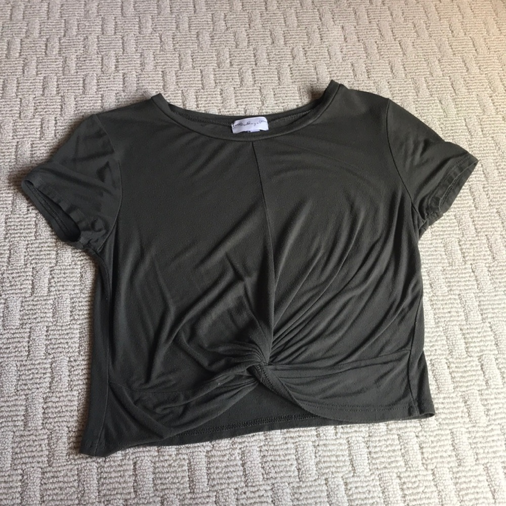 Girl teen crop top in olive green